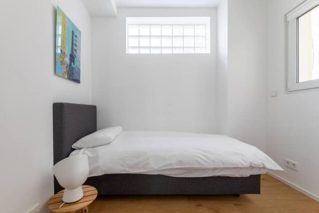 Wonderful Two Bedroom Apartment At Limpertsberg With Parking, Near Tram Luxembourg Exterior photo